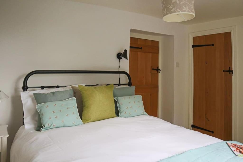 Aragon Cottage Ludlow Bagian luar foto